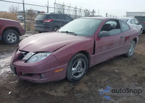 2005 Pontiac Sunfire z USA, uszkodzony, nr VIN 3G2JB12FX5S185832
